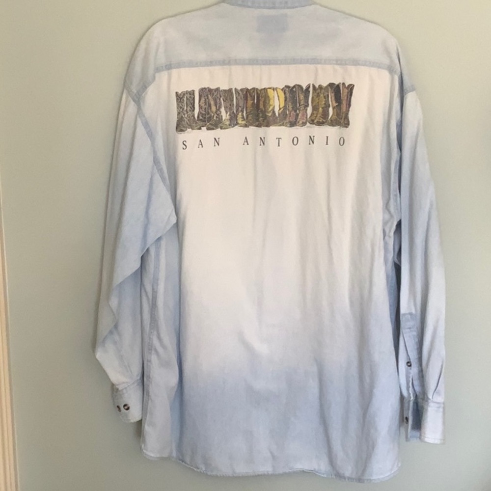 MENS SHIRT LIGHT DENIM W/ SAN ANTONIO BOOT ON BACK XL COPA BANANA